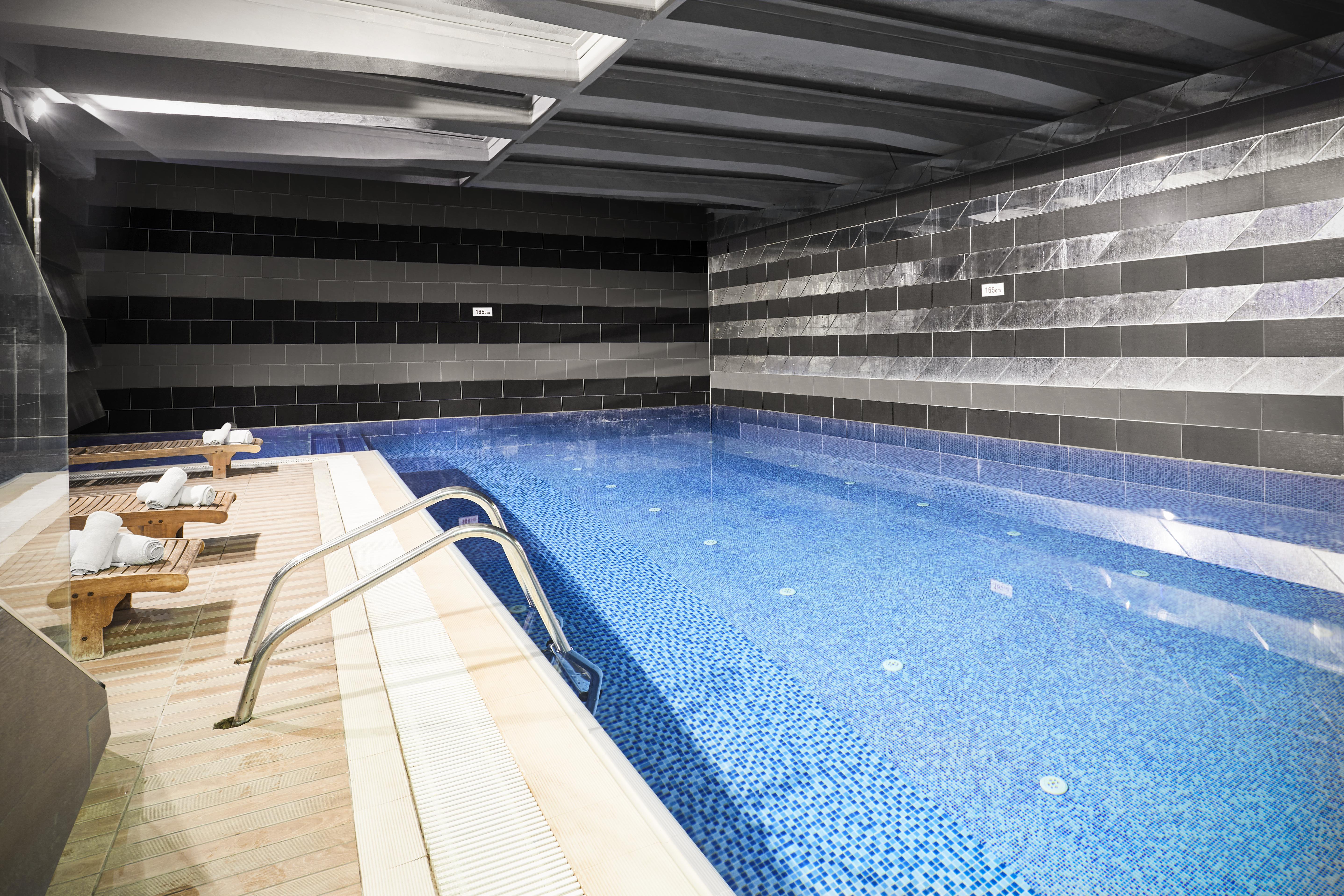 Avantgarde Urban Levent Готель 4*