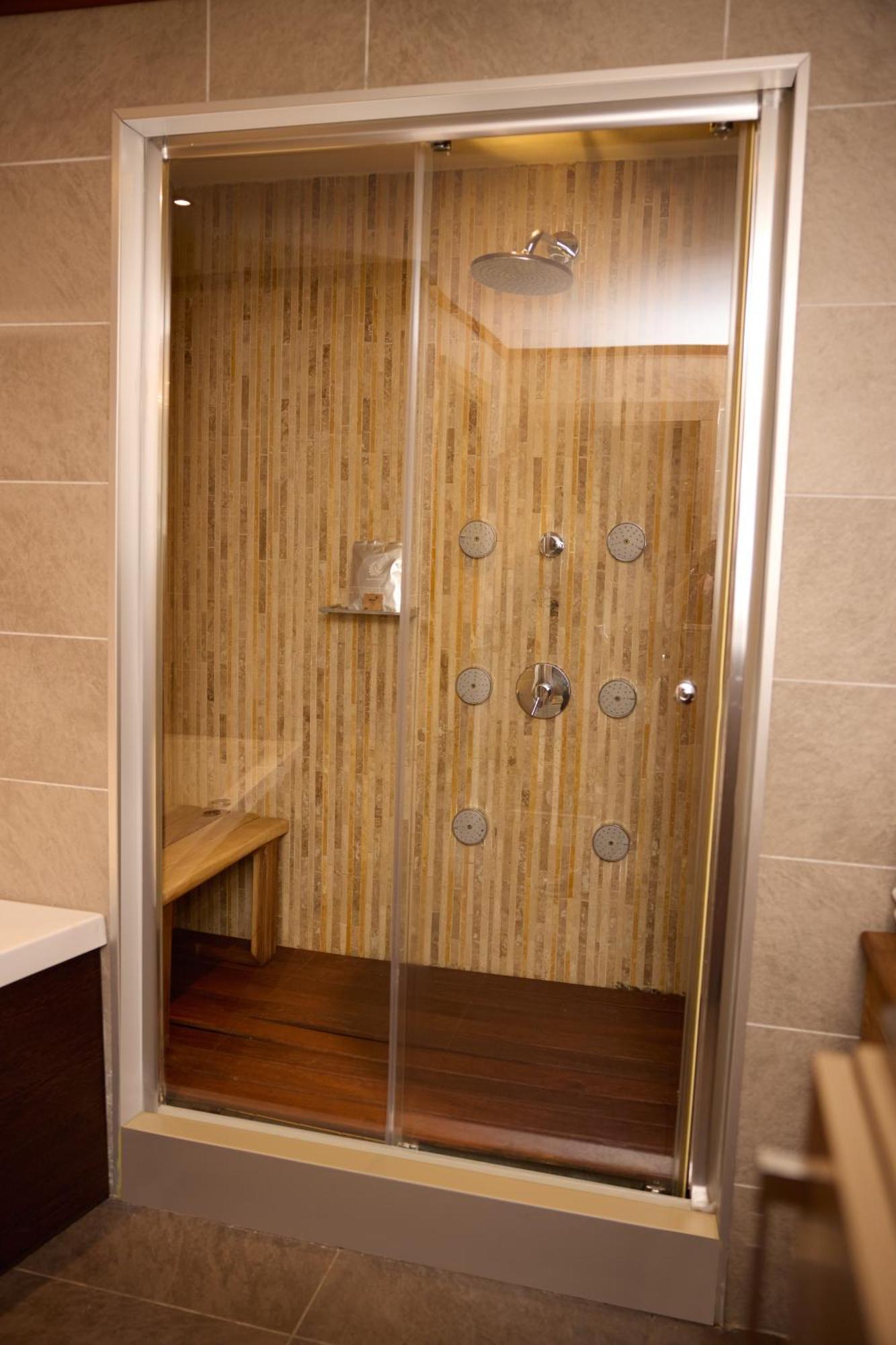 Готель Avantgarde Urban Levent 4*