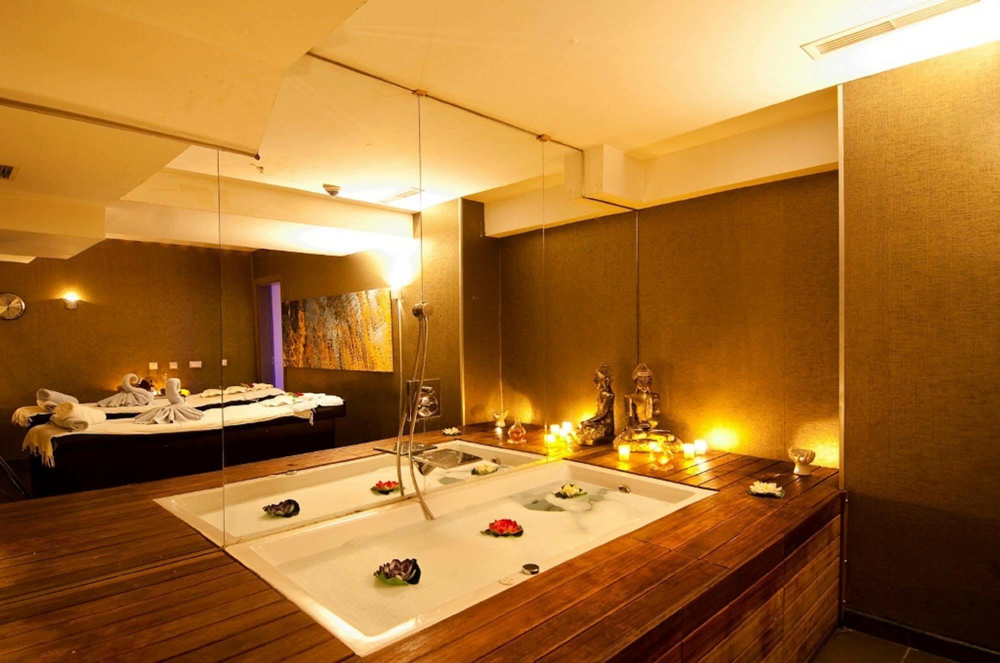Hotel Avantgarde Urban Levent 4*